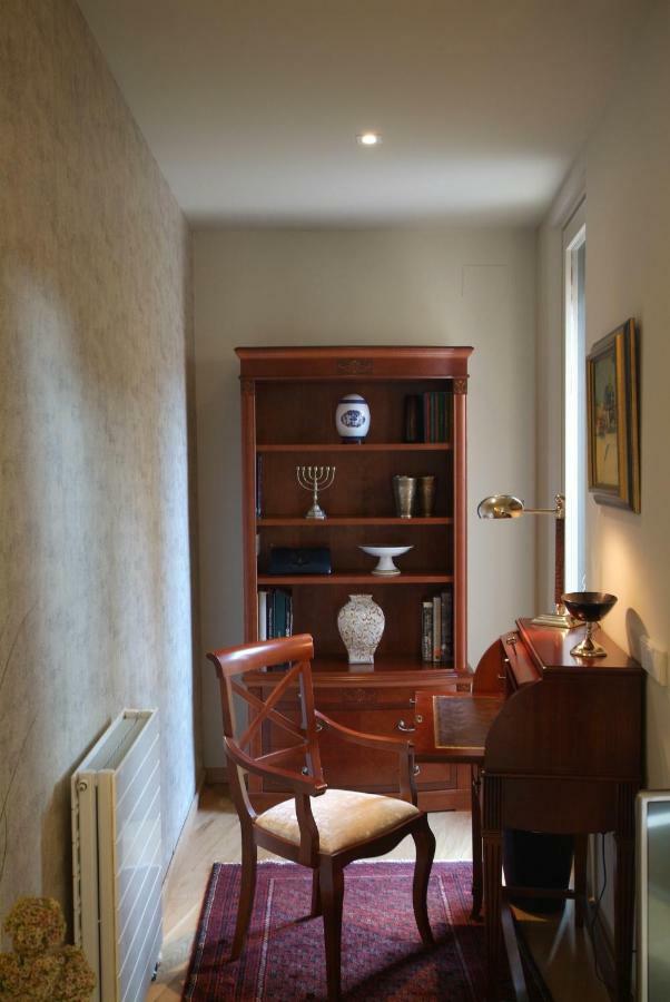 Apartamento Beautifully Furnished Luxury In Barri Vell,