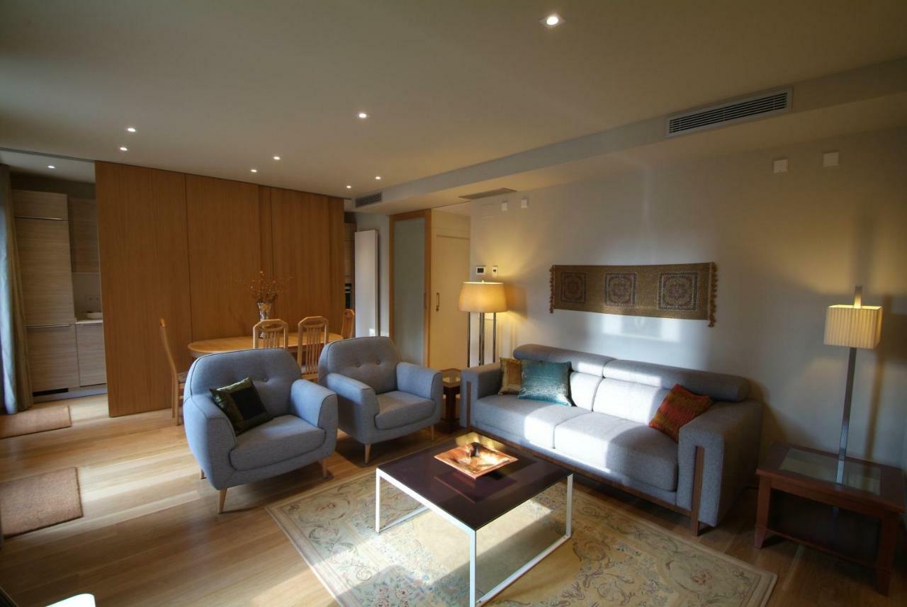 Beautifully Furnished Luxury In Barri Vell,