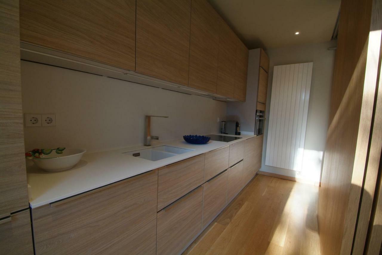 Apartamento Beautifully Furnished Luxury In Barri Vell, Gerona