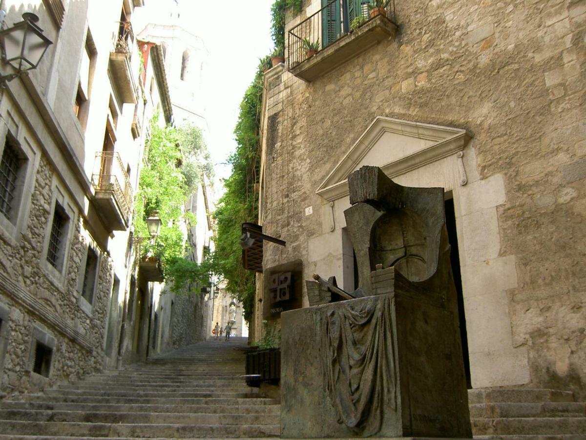 Apartamento Beautifully Furnished Luxury In Barri Vell, Gerona