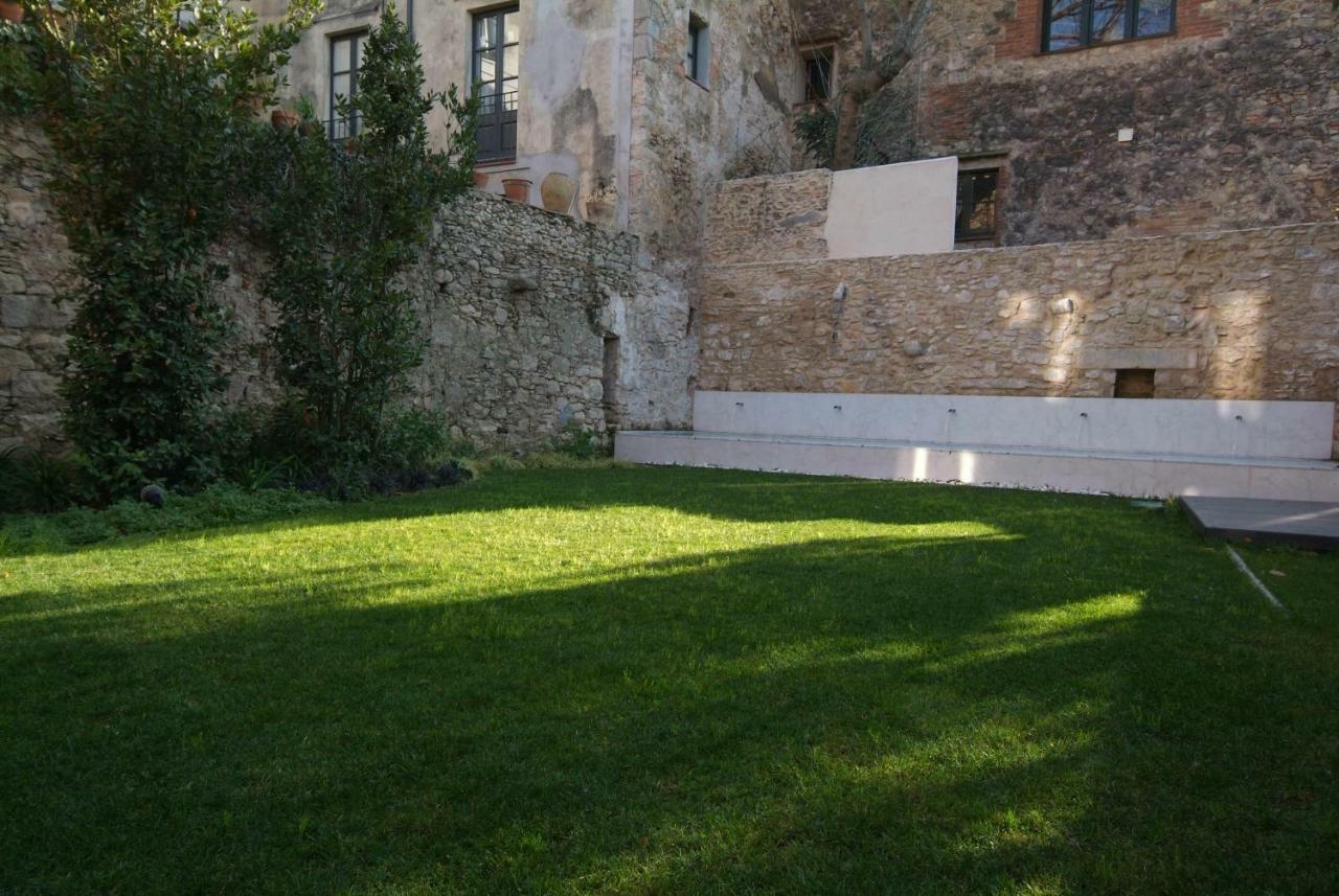 Beautifully Furnished Luxury In Barri Vell, Gerona